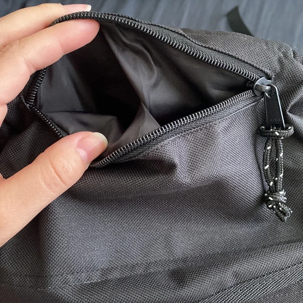 Backpack - Picture 4 of 5